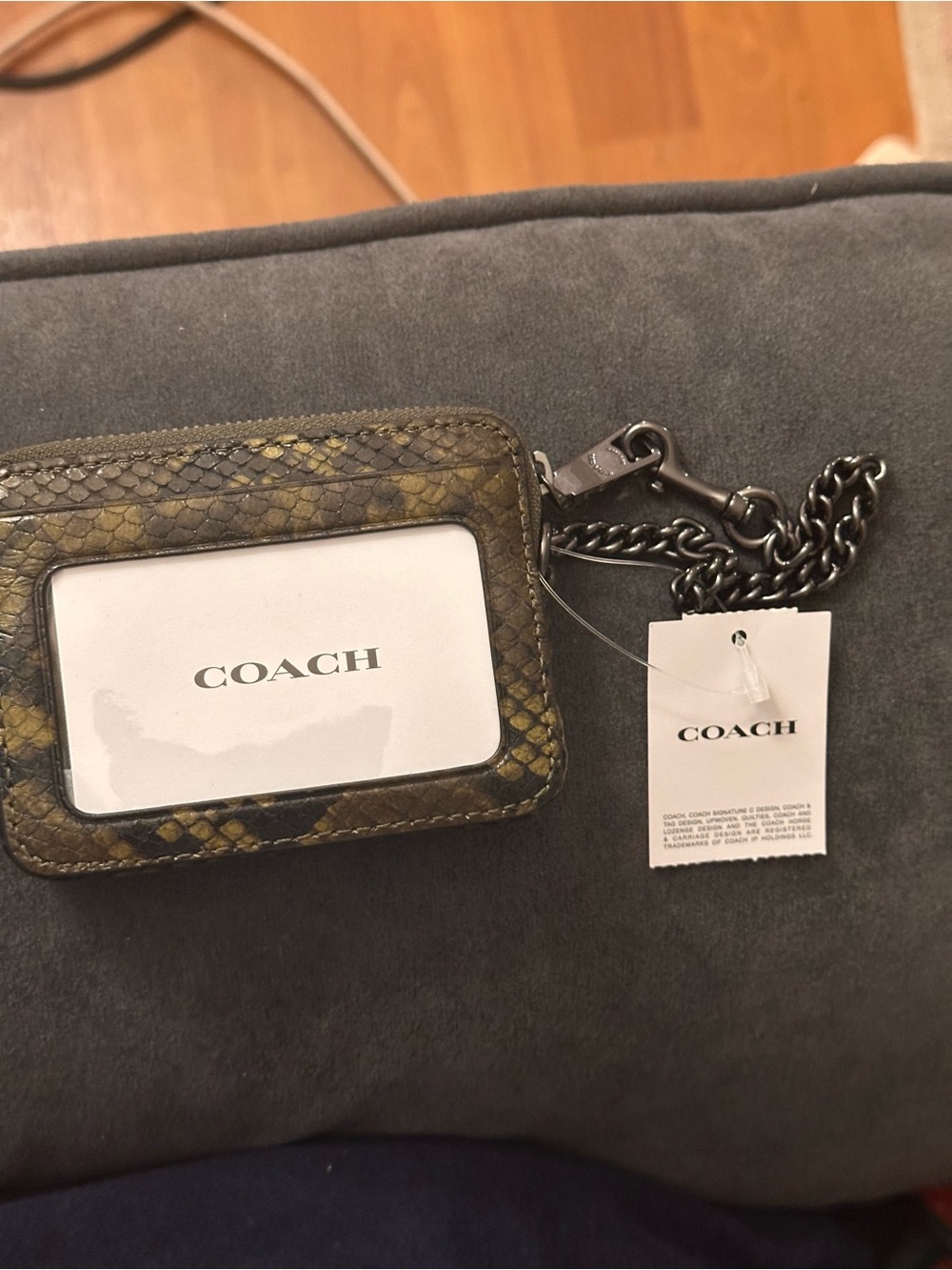 Coach Zip Card Case Wallet With Snake Print Leather - Gunmetal/Olive nwt - Picture 11 of 14